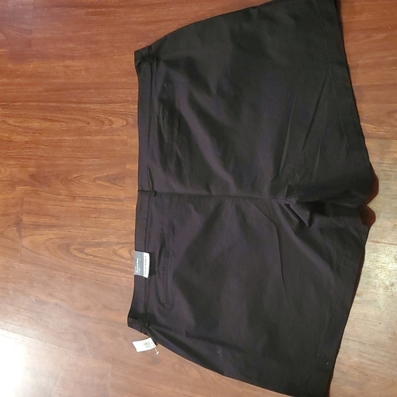Old Navy Womens Shorts Size 28 Black New Everyday Plus Size - Picture 6 of 9